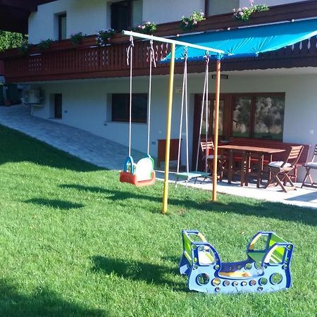 Apartma Lara Блед Екстериор снимка