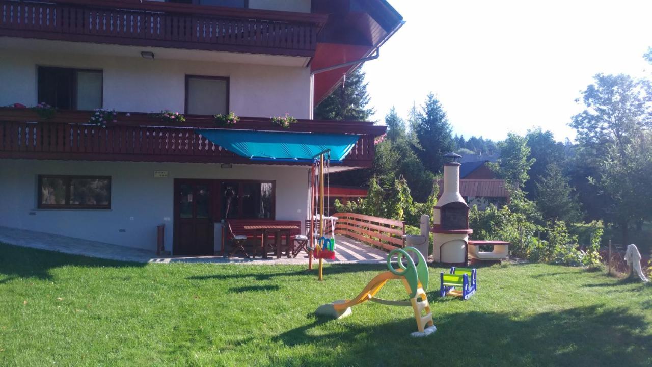 Apartma Lara Блед Екстериор снимка