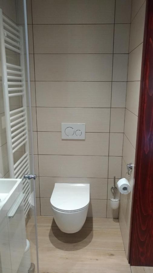 Apartma Lara Блед Екстериор снимка